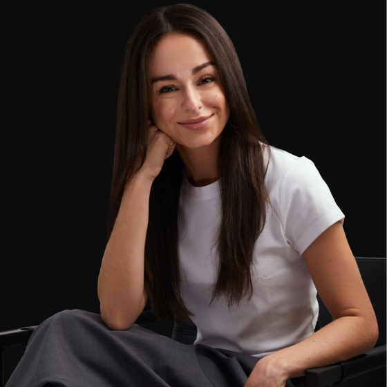 Jessica Barcelos: Senior Director